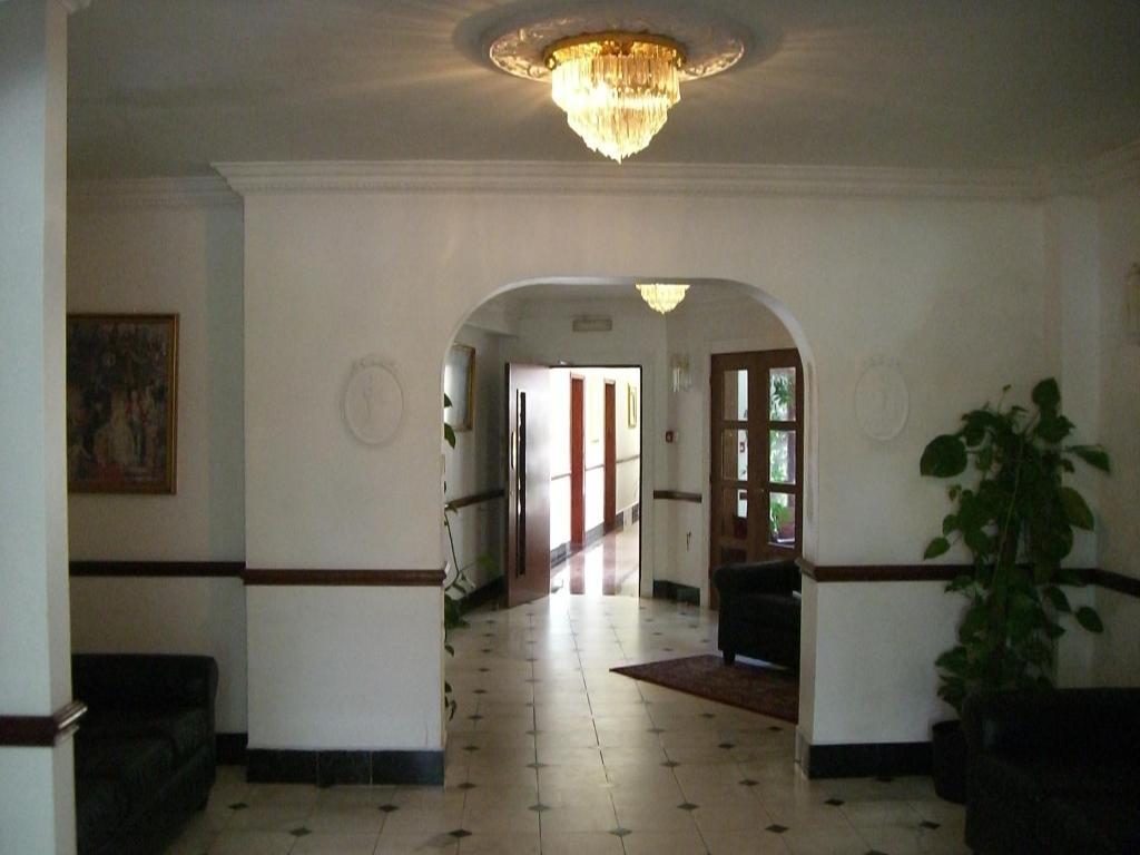 Kings Paget Hotel West Drayton  Екстер'єр фото